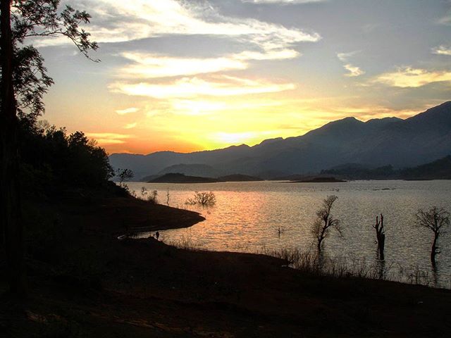 at . Took this picture in 2007 on my Sony point and shoot.